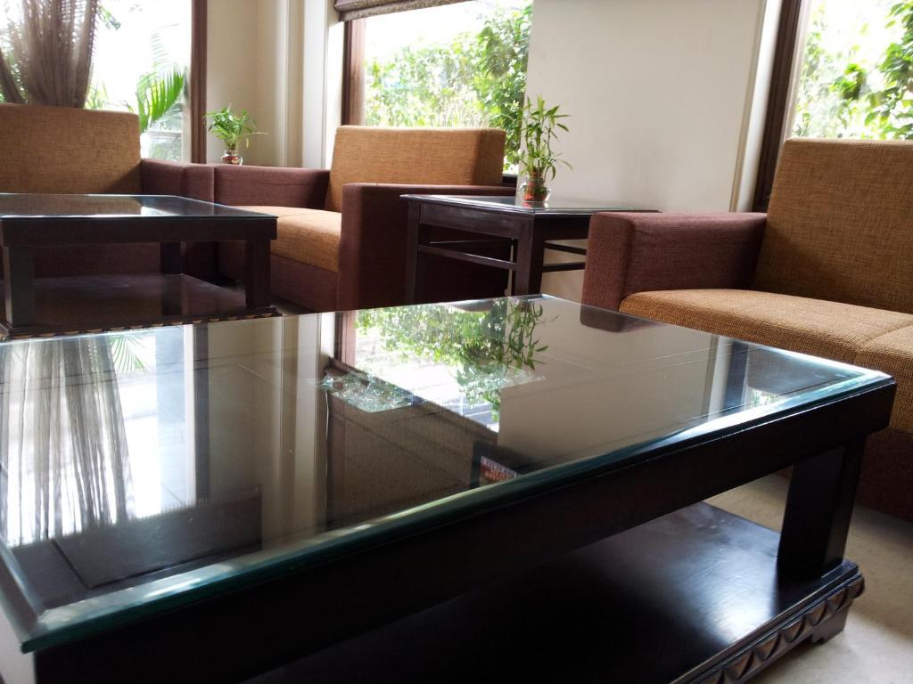 Oyo 1227 Hotel Rousha Inn Ghaziabad Ngoại thất bức ảnh