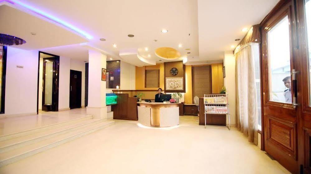 Oyo 1227 Hotel Rousha Inn Ghaziabad Ngoại thất bức ảnh